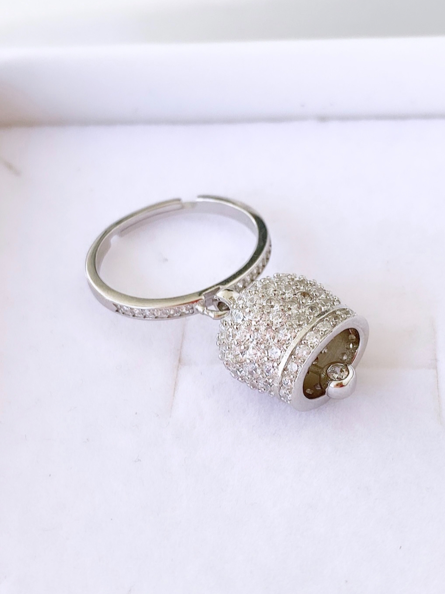 Anello maxi campanella in zirconi Lucrezia - immagine 2