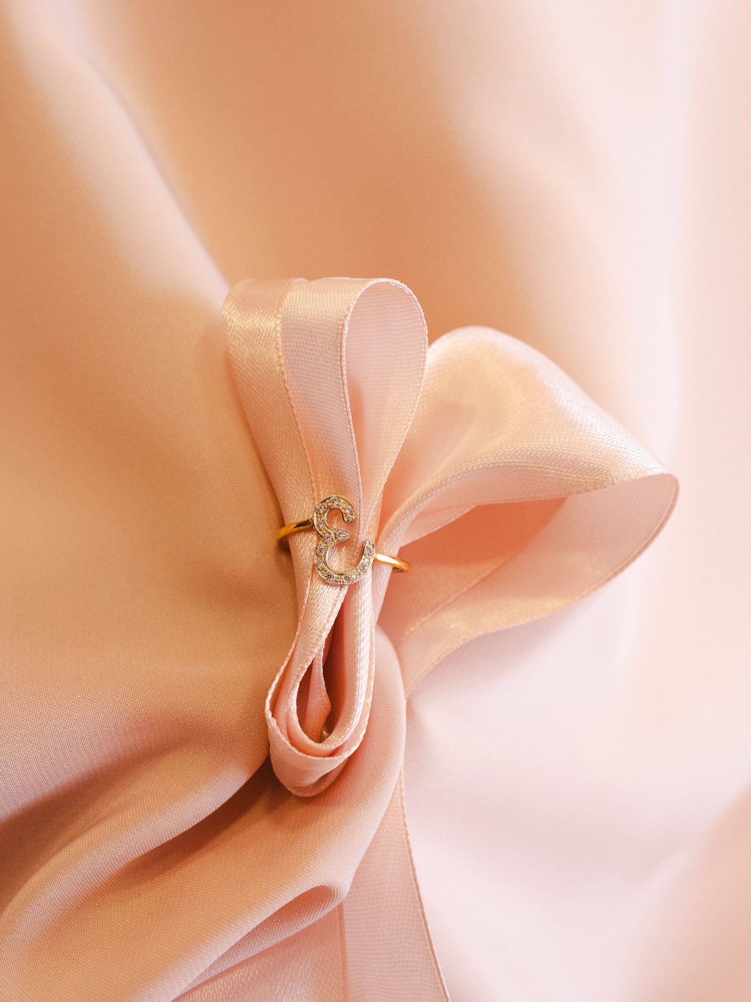 Anello personalizzabile Enrica