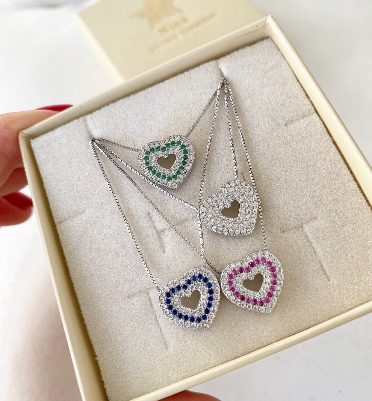 Collana cuore open passante