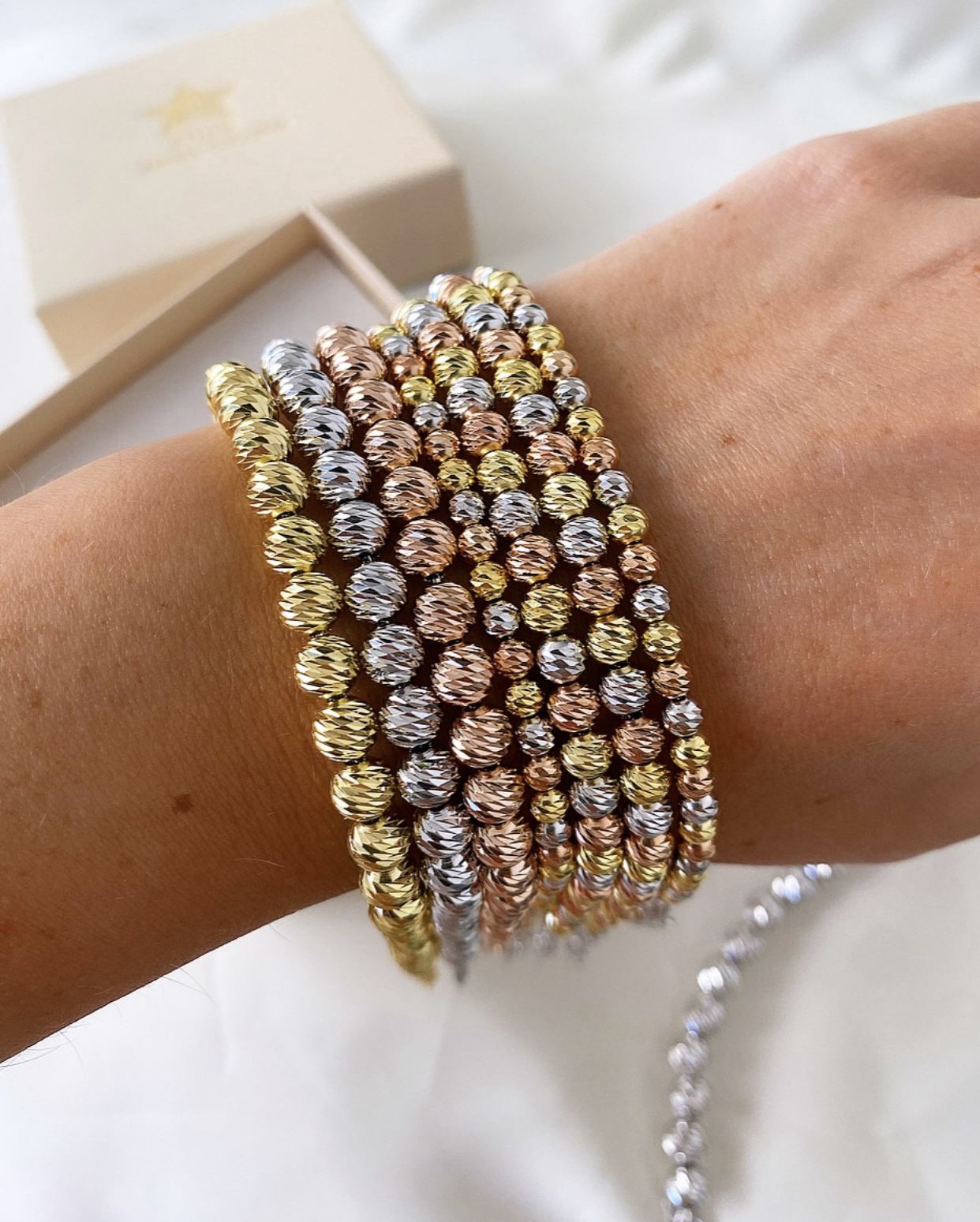 Bracciale sfere diamantate 6 mm - immagine 8