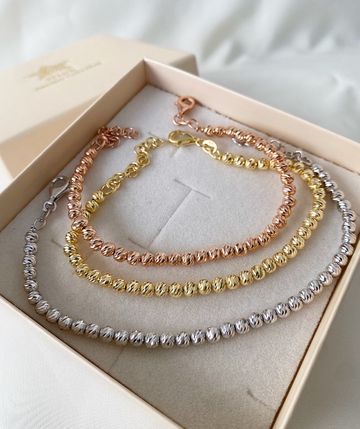 Bracciale sfere diamantate 4 mm