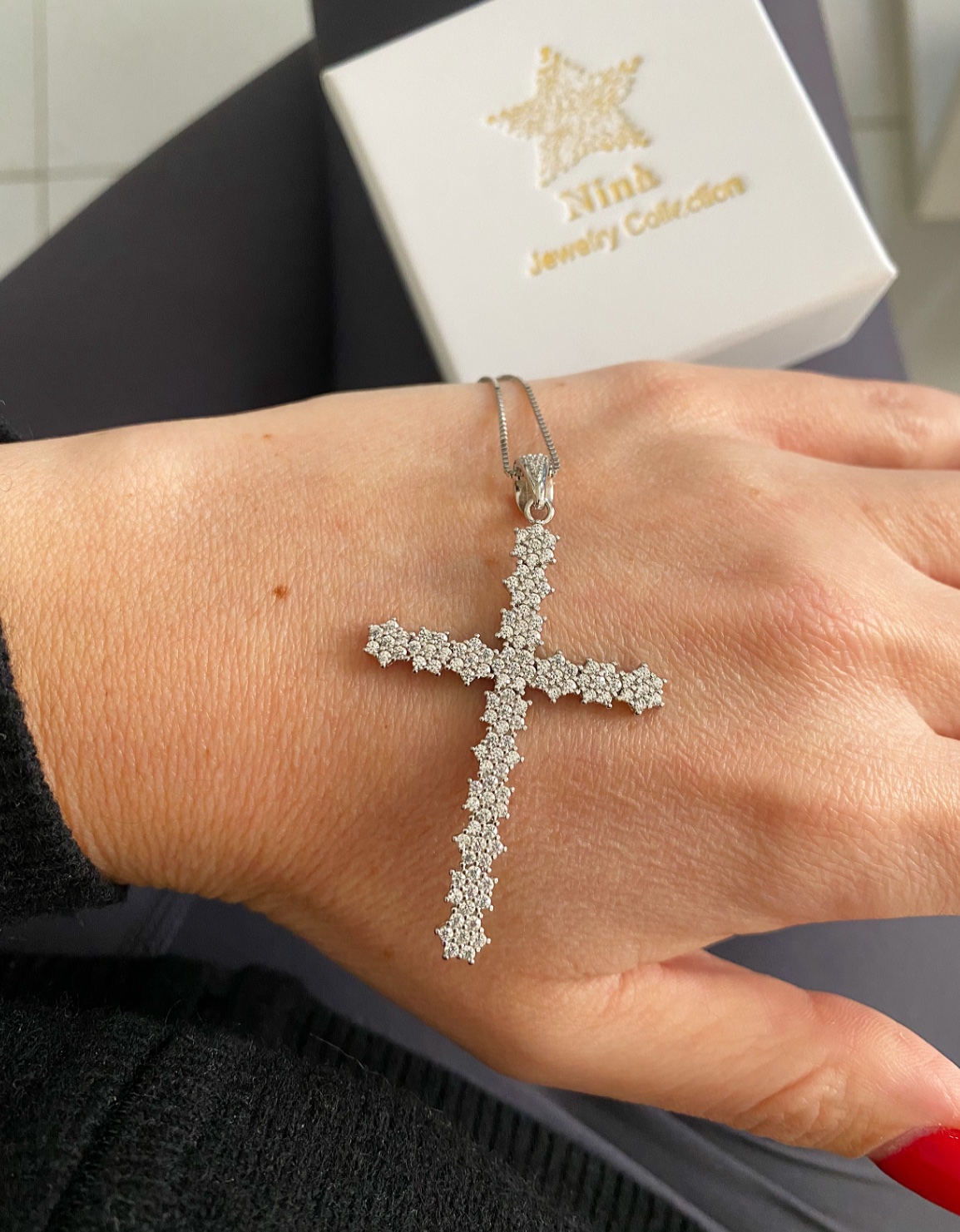 Collana maxi croce Magic fiorellini