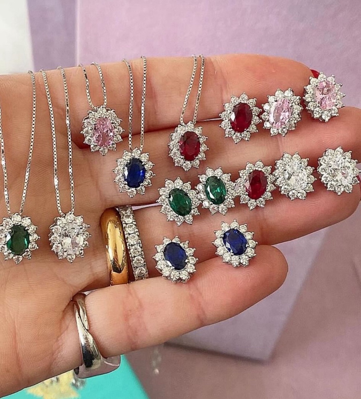 Parure collana e orecchini Kate