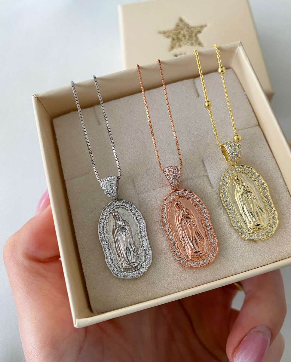 Collana madonnina in zirconi