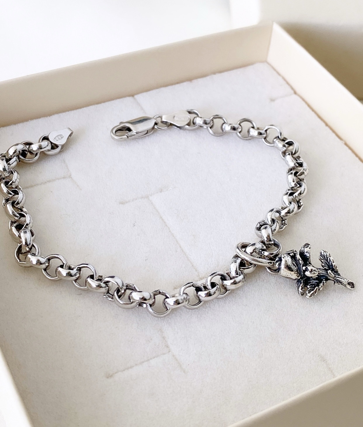 Bracciale rosa rinascita