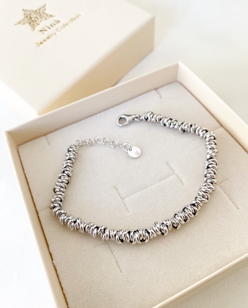Bracciale medio nodi