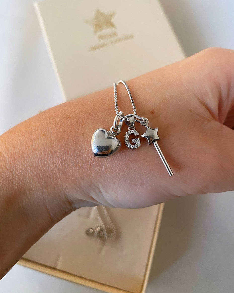 Collana cuore lettera e bacchetta magica