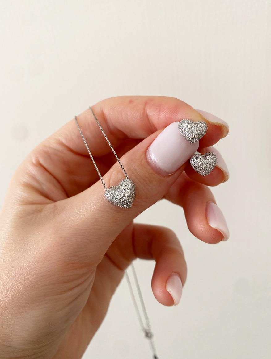Collana e orecchini micro cuore bombato pave
