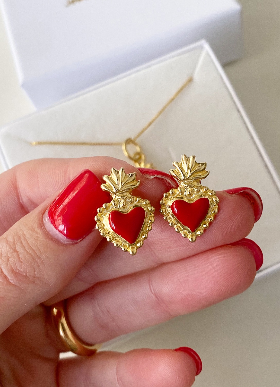 Orecchini coppia cuore sacro Sybil