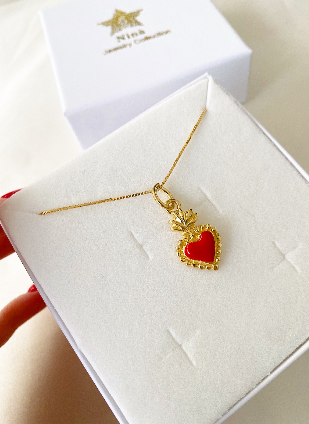 Collana ciondolo cuore sacro Sybil