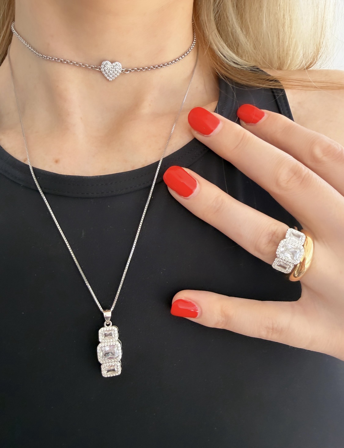 Parure collana orecchini e anello Leila - immagine 2